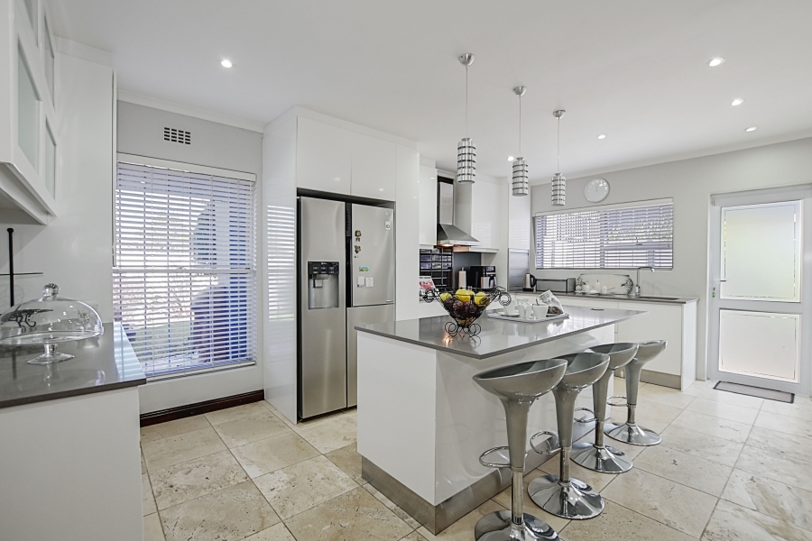 4 Bedroom Property for Sale in Blouberg Rise Western Cape
